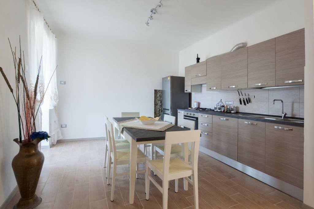 הוילה Follo Alto Casa Sterinella מראה חיצוני תמונה
