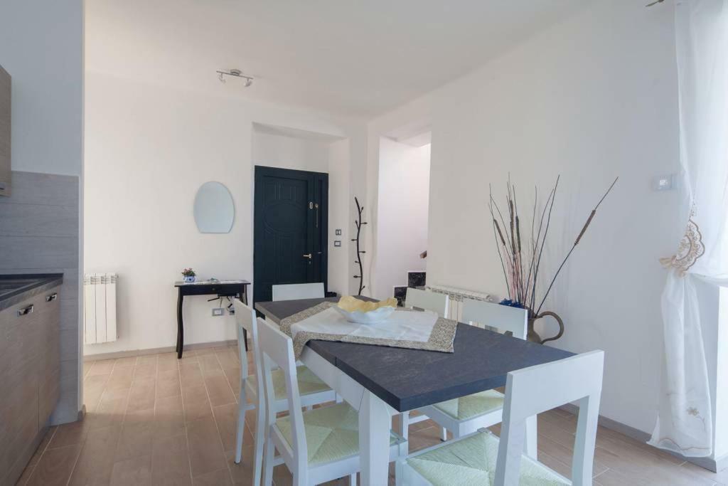 הוילה Follo Alto Casa Sterinella מראה חיצוני תמונה