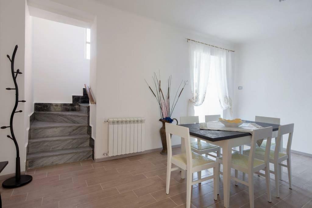 הוילה Follo Alto Casa Sterinella מראה חיצוני תמונה